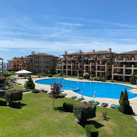 Sea View & Infinity Pool Apartments In Kaliakria Resort Balchik Exterior photo