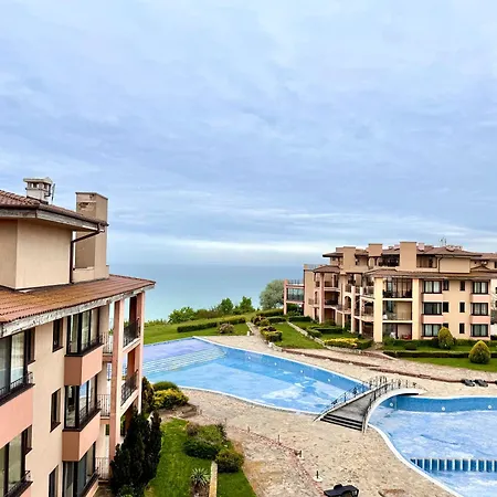 Sea View & Infinity Pool Apartments In Kaliakria Resort Balchik Exterior photo