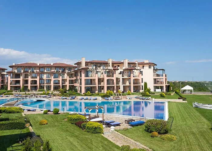 Sea View & Infinity Pool Apartments In Kaliakria Resort